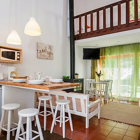 Aldeamento Turistico Do Camarido, Nature & Apartment